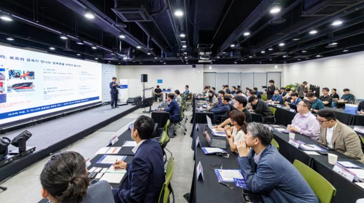 [사진2] 부기테크 투자쇼 IR 피칭 사진.jpg